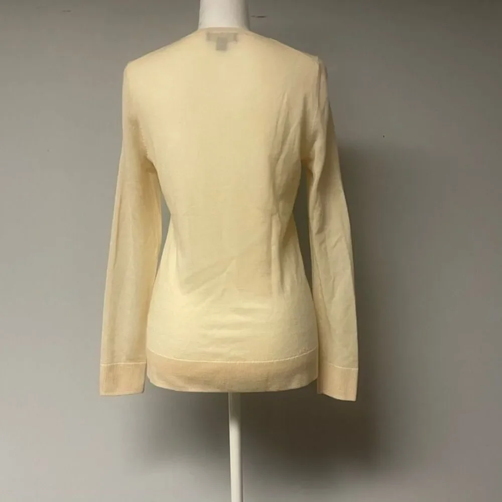 Lord & Taylor Crew Neck Merino Wool Small Sweater Old Money Classic Preppy - Picture 2 of 8
